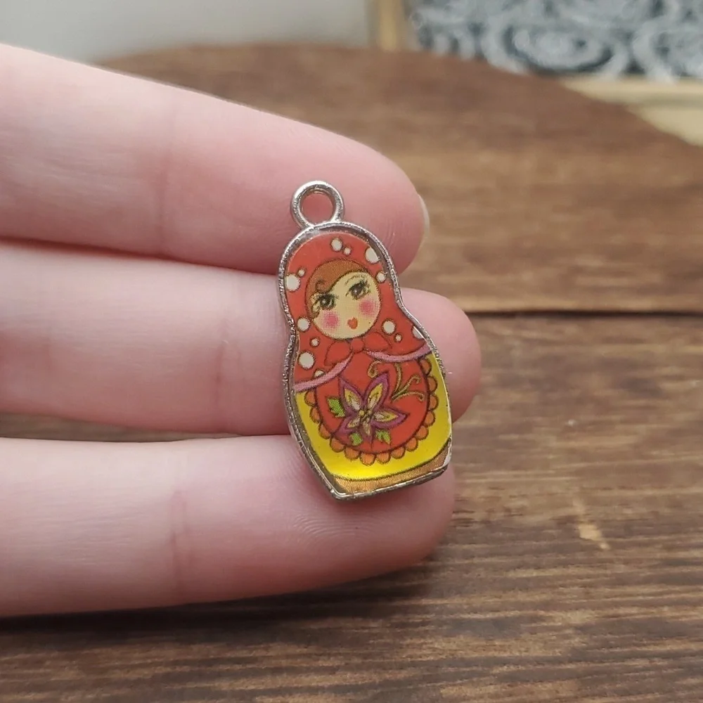 Russian doll pendant double‎ sided vintage